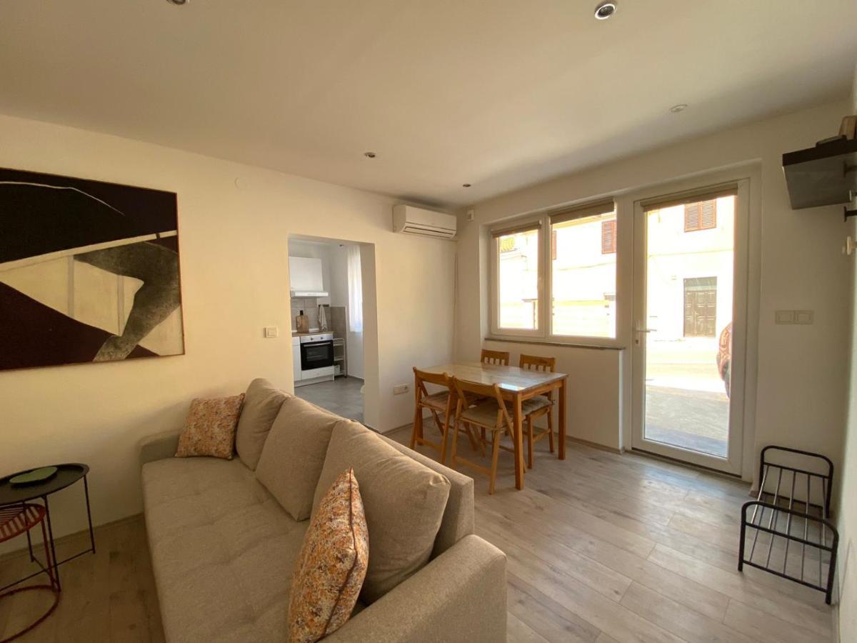 Ferienwohnung Apartman Cukar Pula Exterior foto