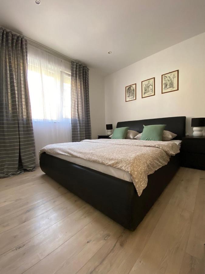 Ferienwohnung Apartman Cukar Pula Exterior foto