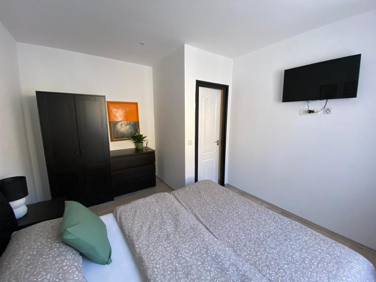 Ferienwohnung Apartman Cukar Pula Exterior foto