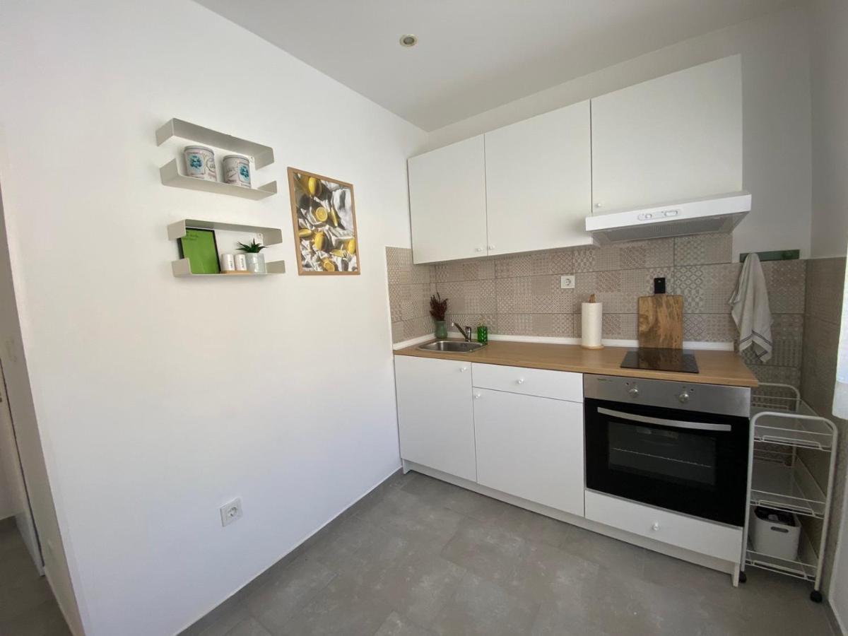 Ferienwohnung Apartman Cukar Pula Exterior foto
